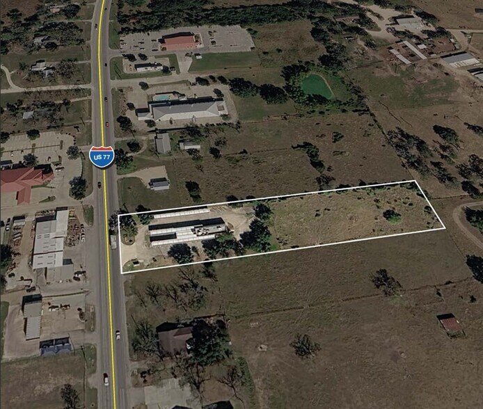 More Photos Of 1624 N Texana St, Hallettsville Fast Food For Sale
