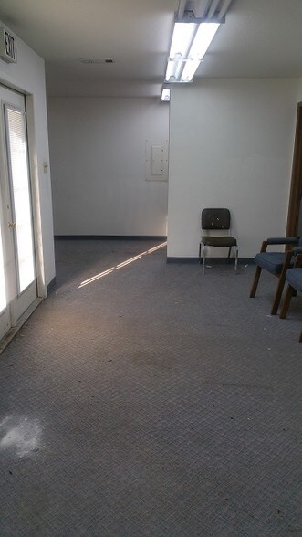 More Photos Of 3008 Chevy Cir, Temple Office For Lease