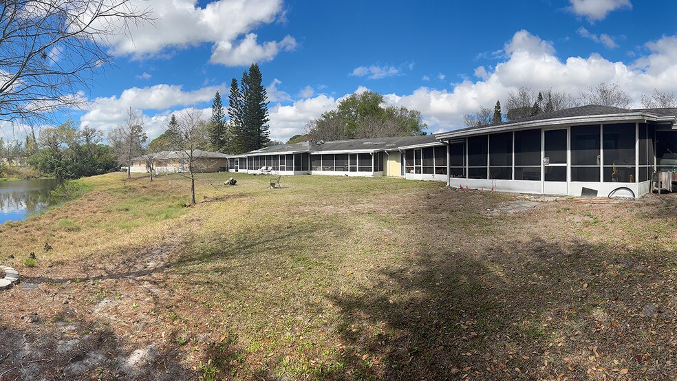 More Photos Of 5700 24th St E, Bradenton Assisted Living For Sale