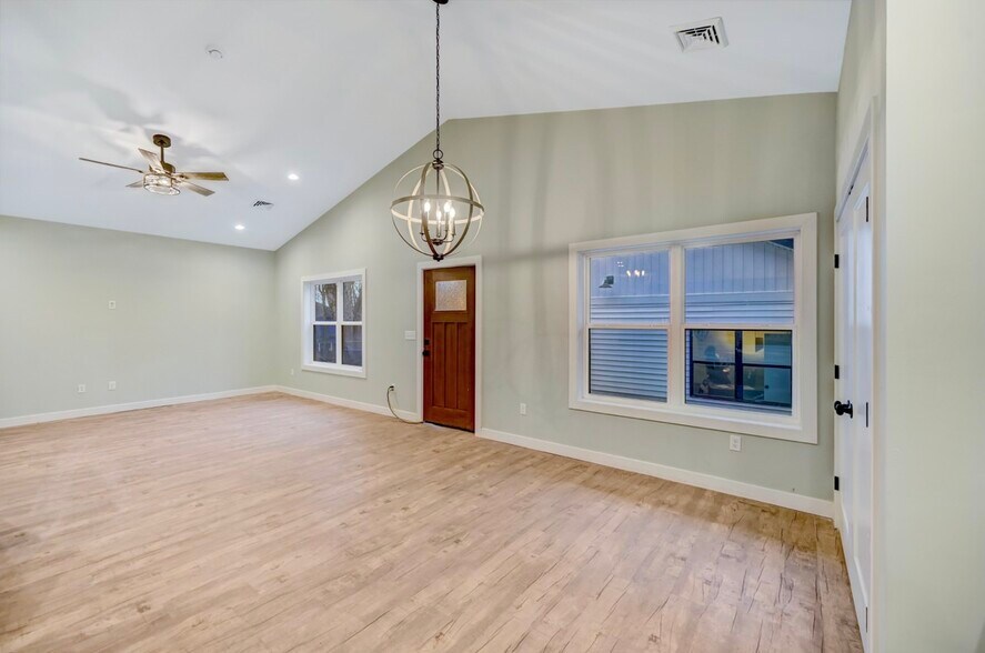 More Photos Of 627-629 Prescott ave, Scranton Multifamily For Sale