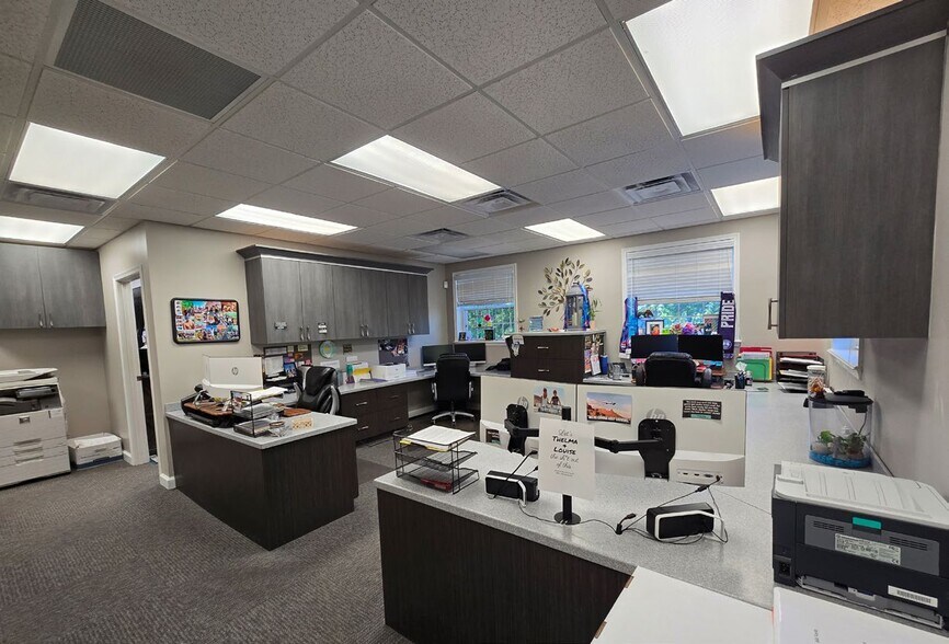 More Photos Of 465 W Warren Ave, Longwood Medical For Lease