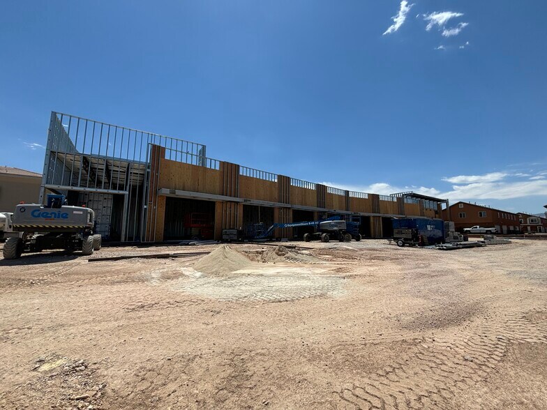 Primary Photo Of Warm Springs & Tenaya W-SWC, Las Vegas General Retail For Lease