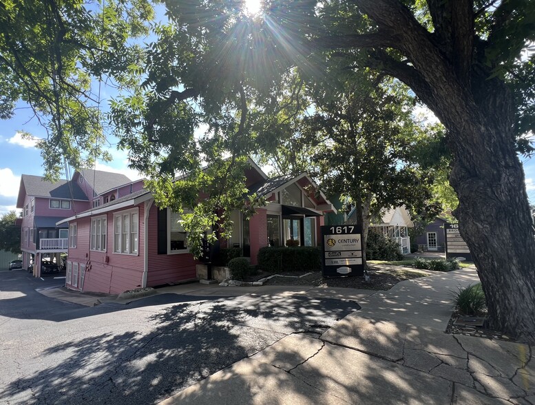 Primary Photo Of 1617 W 6th St, Austin Office For Lease