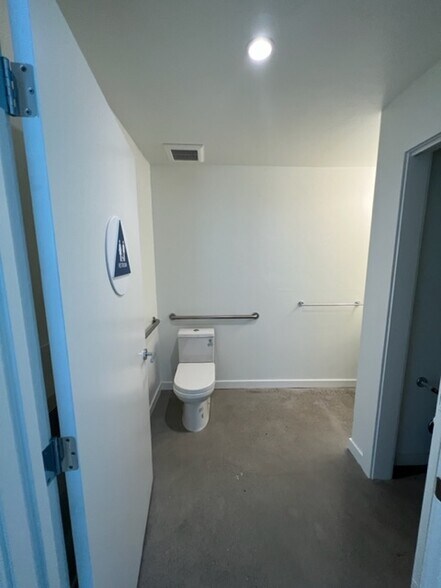 More Photos Of 739-747 Channing Way, Berkeley Apartments For Sale