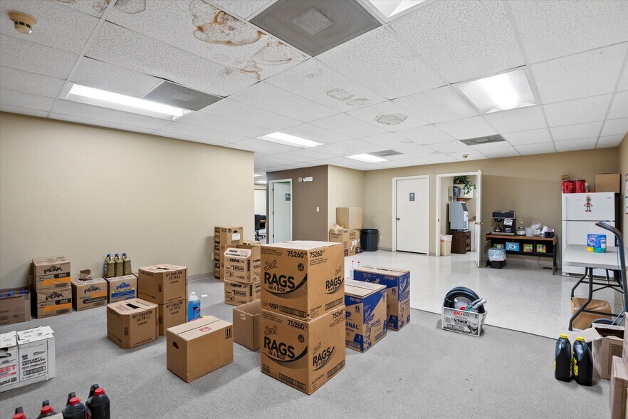 More Photos Of , Cleburne Flex For Sale