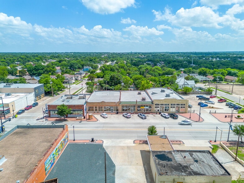 Primary Photo Of 3014-3016 E Rosedale St, Fort Worth Freestanding For Lease