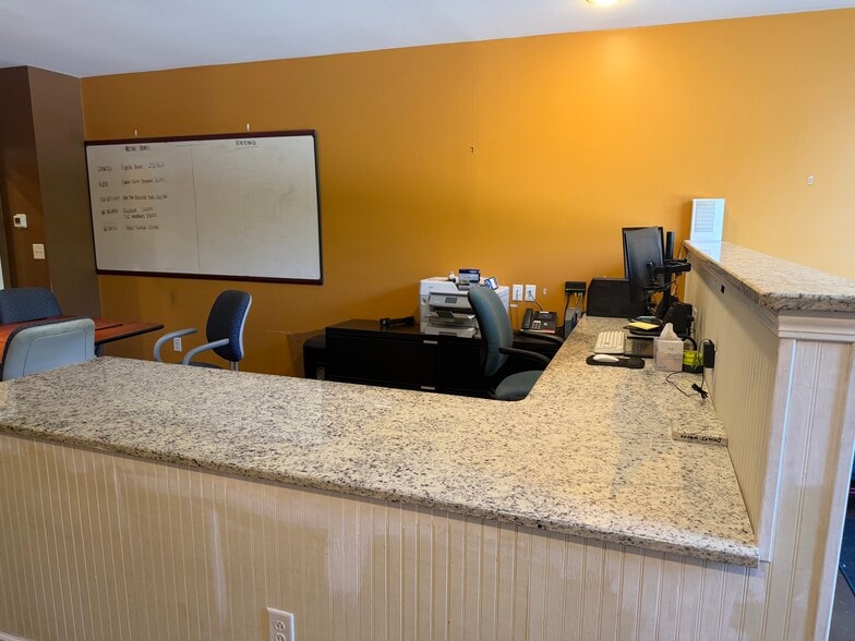 More Photos Of 132 Fergus Dr, La Vergne Flex For Sale