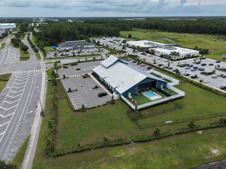 More Photos Of 16719 Balance Cv, Land O' Lakes Office For Sale