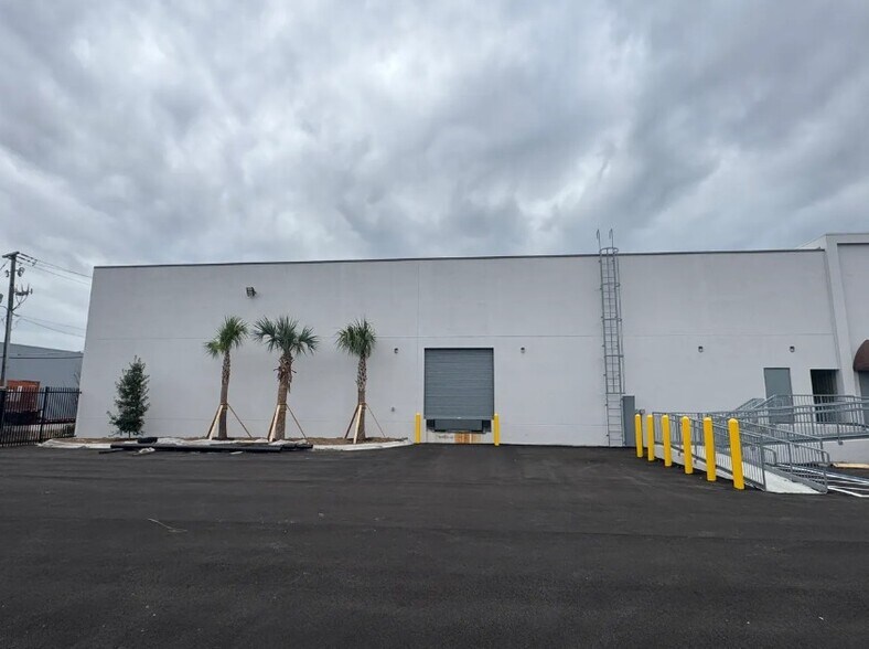 Primary Photo Of 4500-4600 NW 135th St, Miami Warehouse For Lease