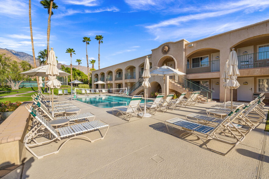 Primary Photo Of 1533 N Chaparral Rd, Palm Springs Hotel For Sale