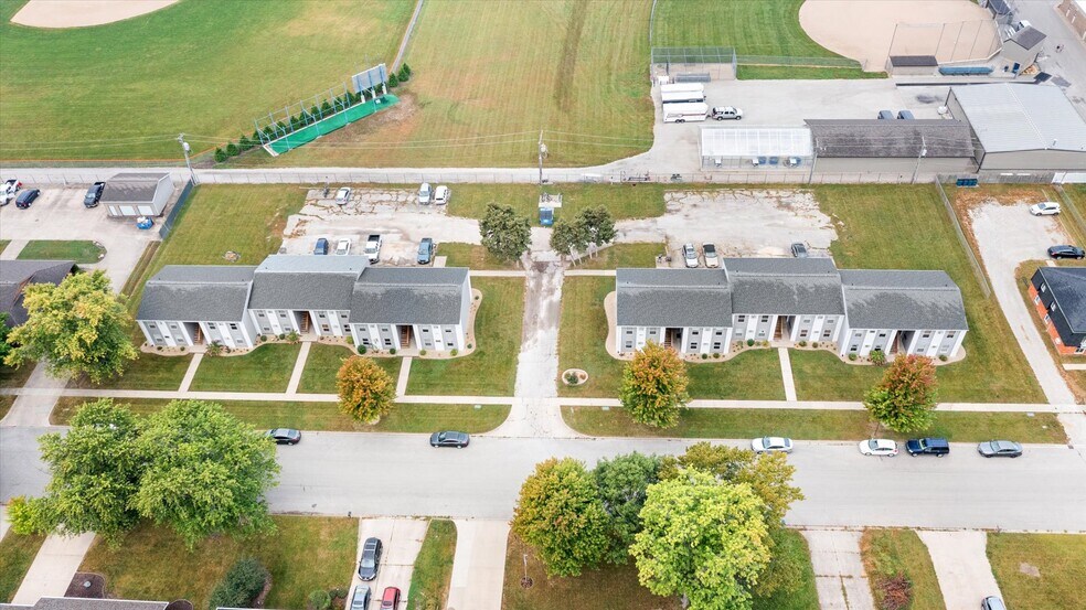 More Photos Of , Pontiac Multifamily For Sale