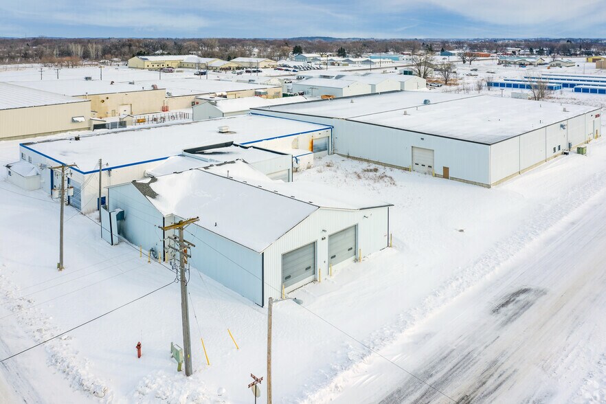 More Photos Of 1400 2nd St SE, Waseca Manufacturing For Sale