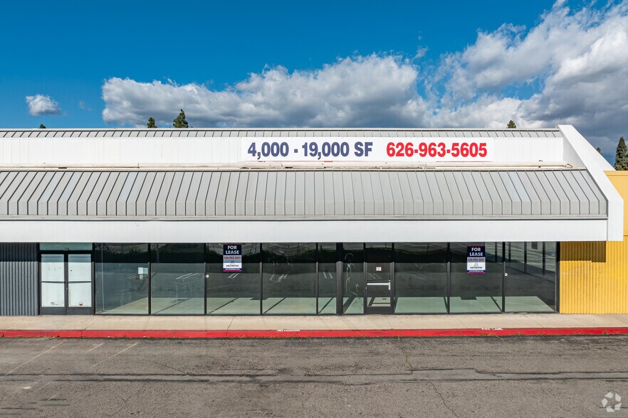 More Photos Of 1348-1438 W 7th St, Upland Unknown For Lease