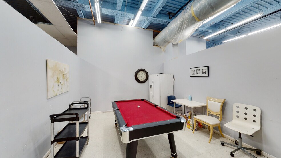 More Photos Of 331 Knickerbocker Ave, Brooklyn Medical For Lease