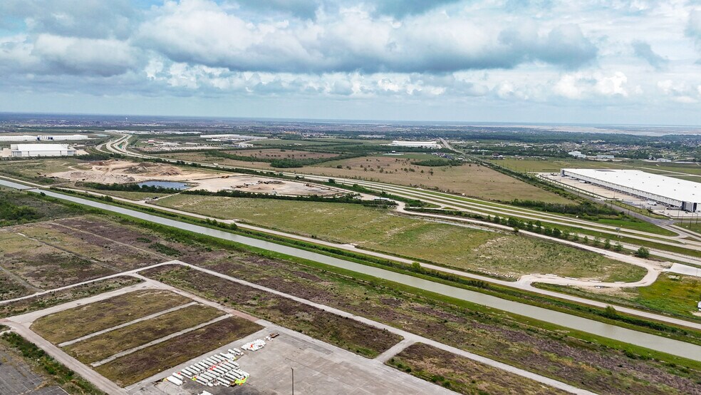 More Photos Of TBD FM 565, Baytown Land For Sale