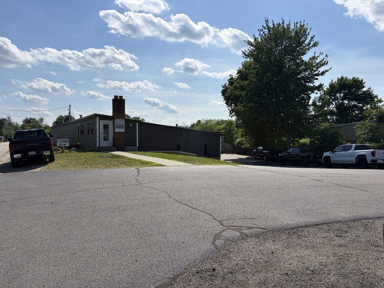 More Photos Of 184 Orne St, North Attleboro Warehouse For Sale