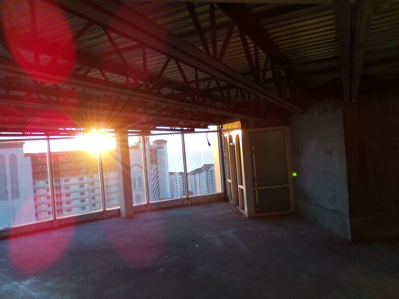 More Photos Of 9860 S Thomas Dr, Panama City Beach Apartments For Sale