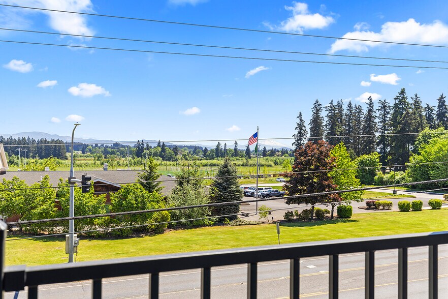 More Photos Of 7011 NE 126th St, Vancouver Apartments For Sale