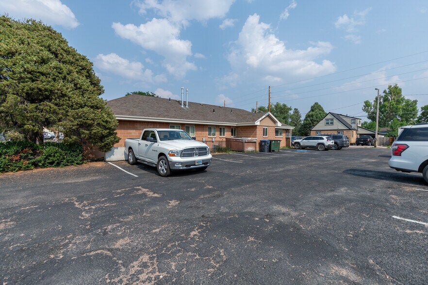 More Photos Of 2120 Logan Ave, Cheyenne Healthcare For Sale