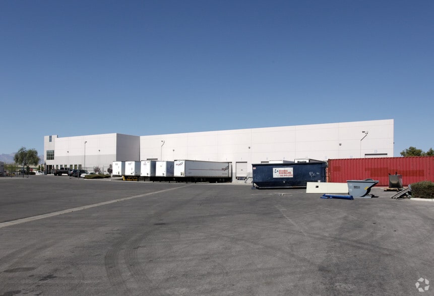 More Photos Of 4450 N Walnut Rd, North Las Vegas Warehouse For Sale