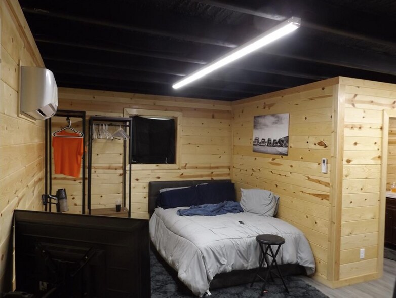 More Photos Of 4400 NE Lincoln Rd, Idabel Industrial For Sale