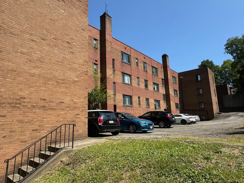 More Photos Of 5532-5540 Covode St, Pittsburgh Apartments For Sale