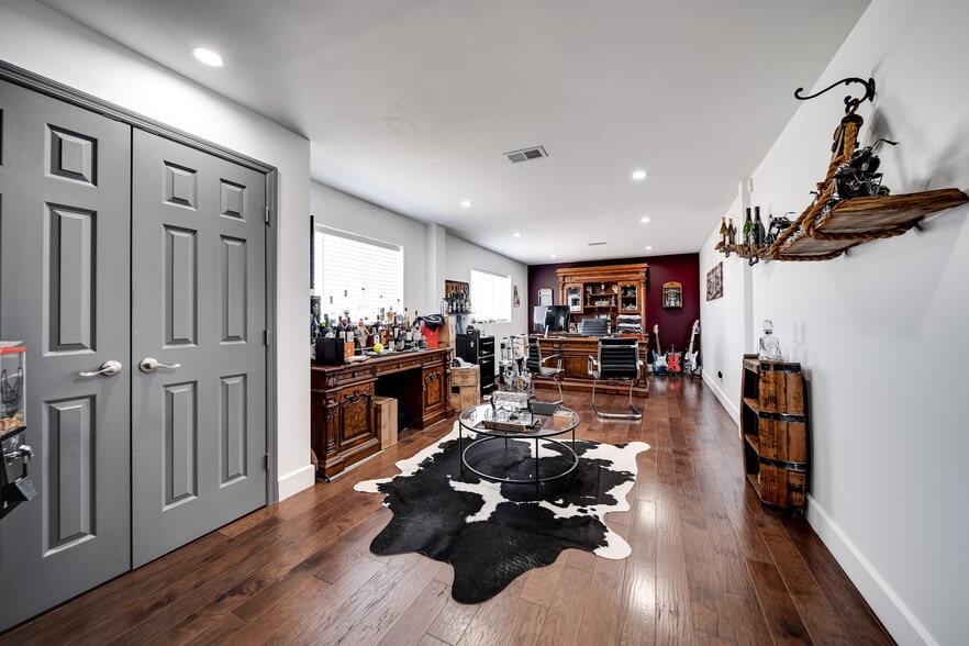 More Photos Of 2204 NW Broad St, Murfreesboro Freestanding For Sale