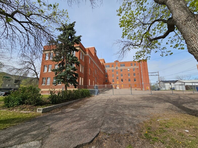 More Photos Of 1109 6th Ave N, Great Falls Assisted Living For Sale