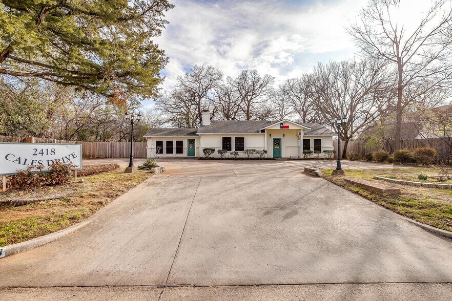 More Photos Of 2418 Cales Dr, Arlington Office Residential For Sale
