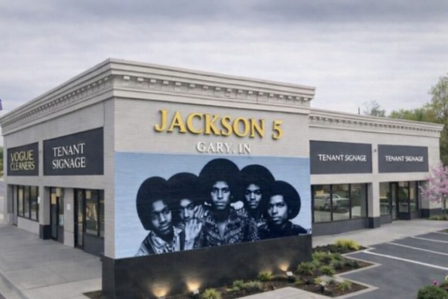 Primary Photo Of 600-610 Lake St, Gary Storefront For Lease