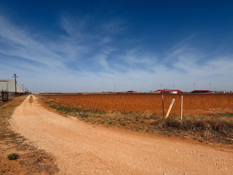 More Photos Of TBD N Alamo Road, Levelland Land For Sale