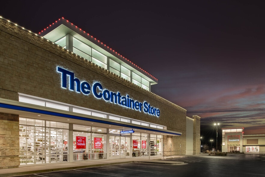 More Photos Of 4709-5065 119th St, Overland Park Unknown For Lease