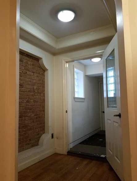More Photos Of 687 Bushwick Ave, Brooklyn Apartments For Lease