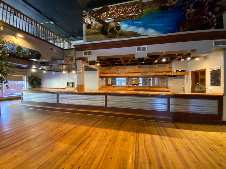 More Photos Of 114 E 5th St, Greenville Apartments For Lease