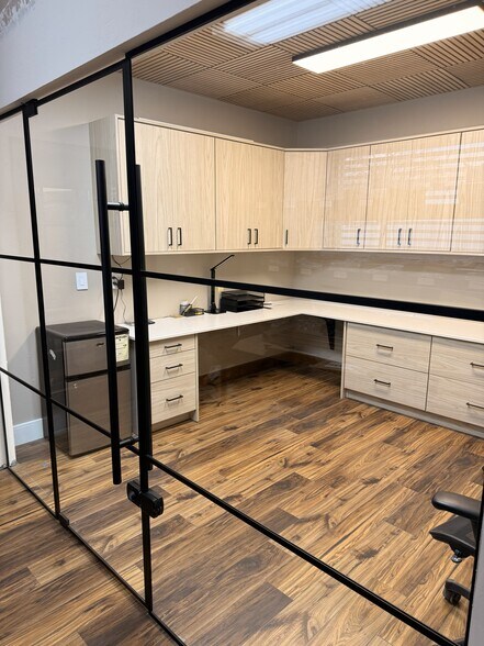 More Photos Of 1272 W Sportsplex Dr, Kaysville Warehouse For Sale