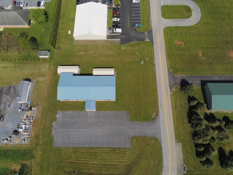 More Photos Of 201 Sunset Blvd E, Chambersburg Warehouse For Sale