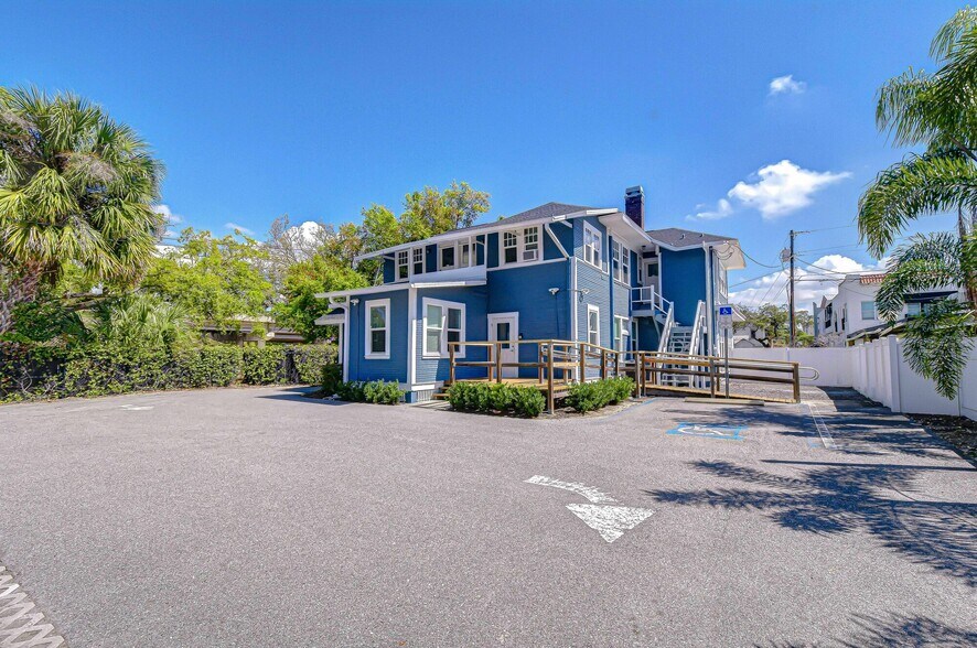 More Photos Of 211 S Boulevard, Tampa Office For Sale