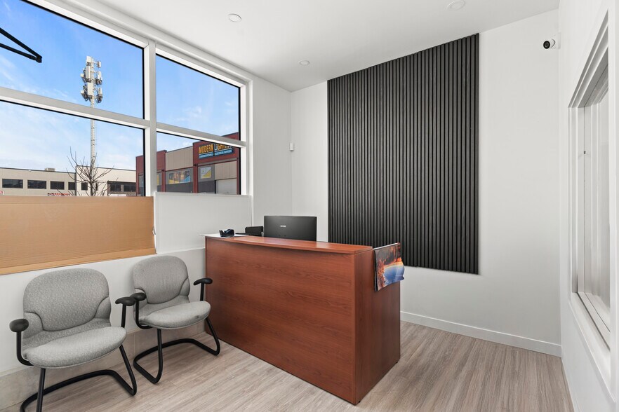 More Photos Of 10960 42 St NE, Calgary Storefront For Sale