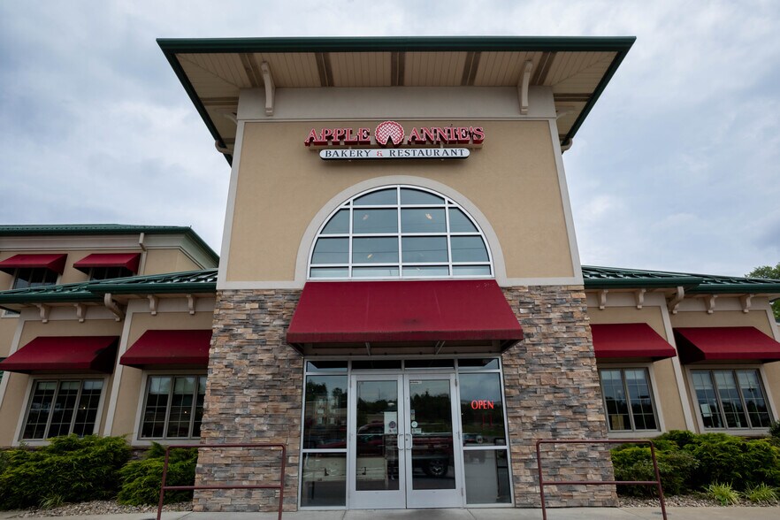 More Photos Of 5000-6000 Mid Atlantic Dr, Morgantown Storefront Retail Office For Lease