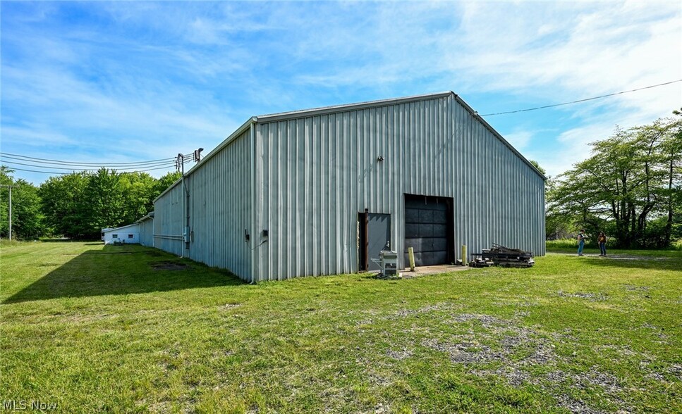 More Photos Of 420 Merrill St, Andover Warehouse For Sale