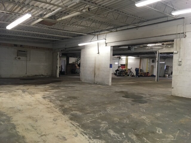 More Photos Of 11 Summer St, Bellingham Manufacturing For Sale