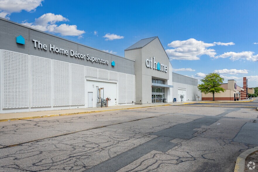 More Photos Of 650 Bald Hill Rd, Warwick Unknown For Sale