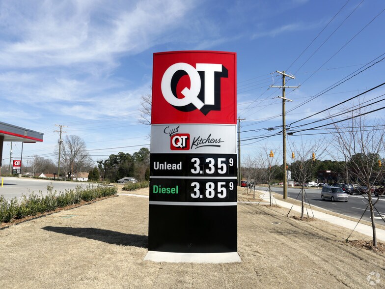 More Photos Of 2585 Dale Earnhardt Blvd, Kannapolis Convenience Store For Sale