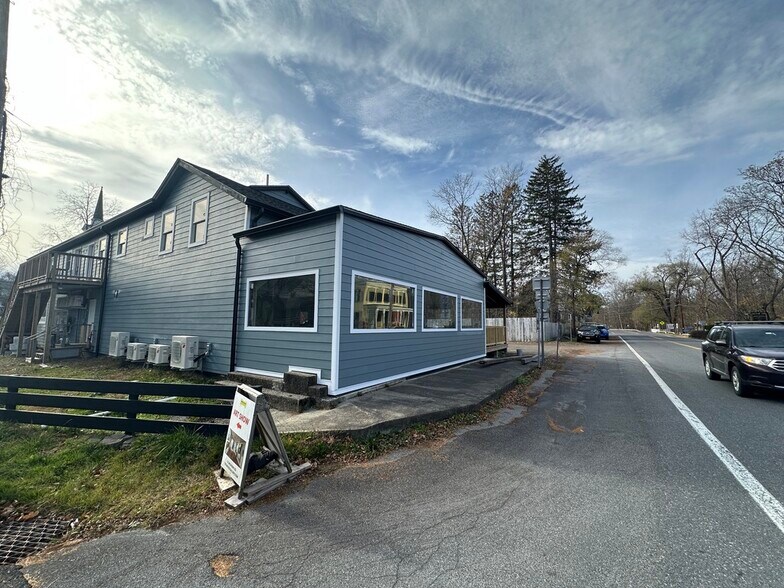 More Photos Of 1219 Rt-213, High Falls Restaurant For Lease