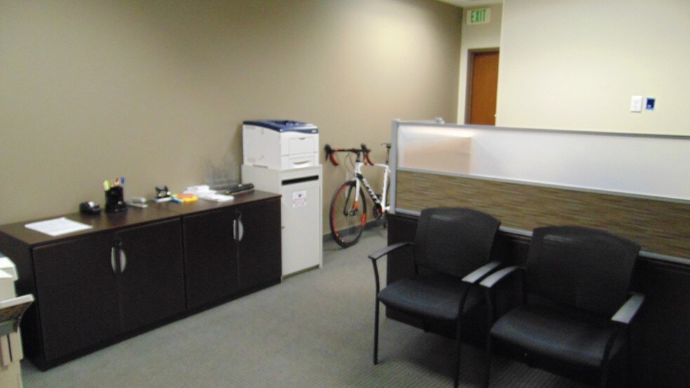 More Photos Of 552-580 W 800 N, Orem Medical For Sale