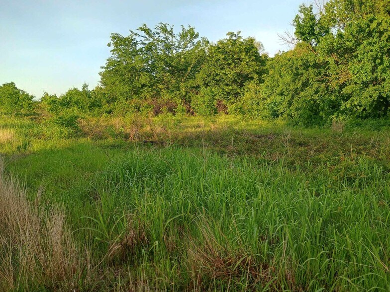 More Photos Of 5330 E Interstate 30, Campbell Land For Lease