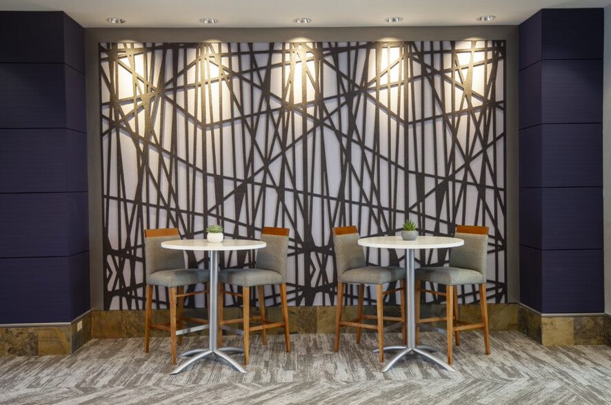 More Photos Of 5 Walnut Grove Dr, Horsham Township Office For Lease