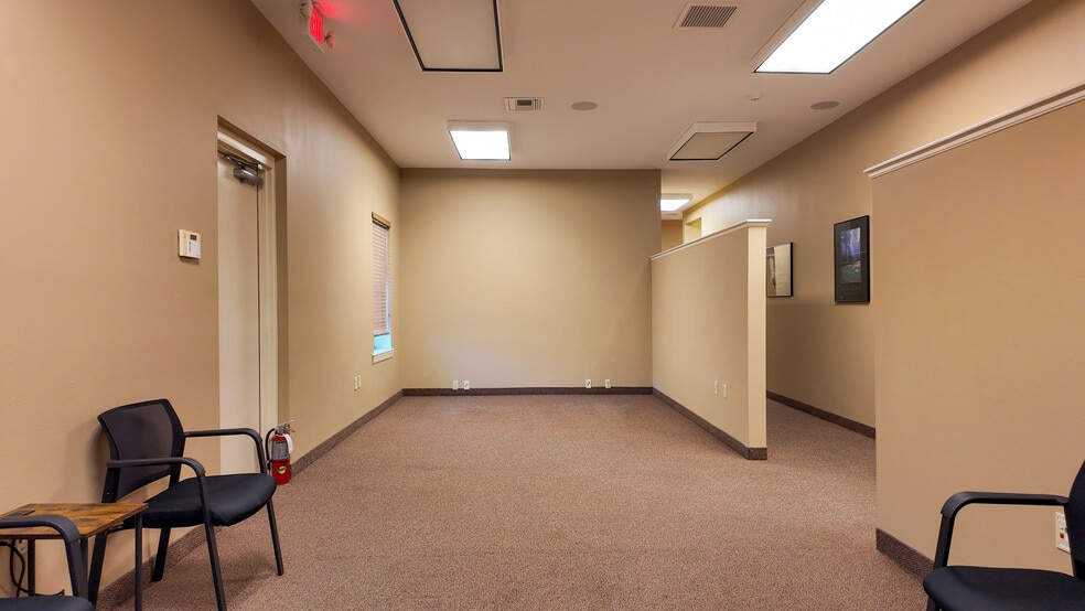 More Photos Of 3235 SW 34th St, Ocala Medical For Lease