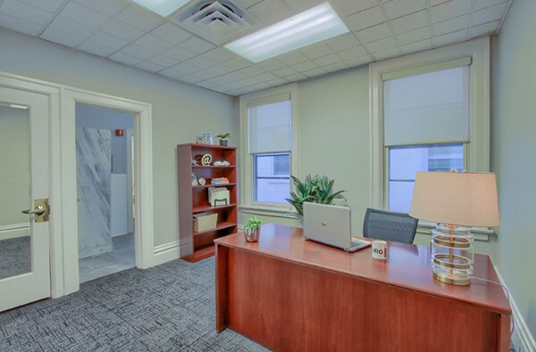 More Photos Of 1007 N Front St, Harrisburg Office For Lease