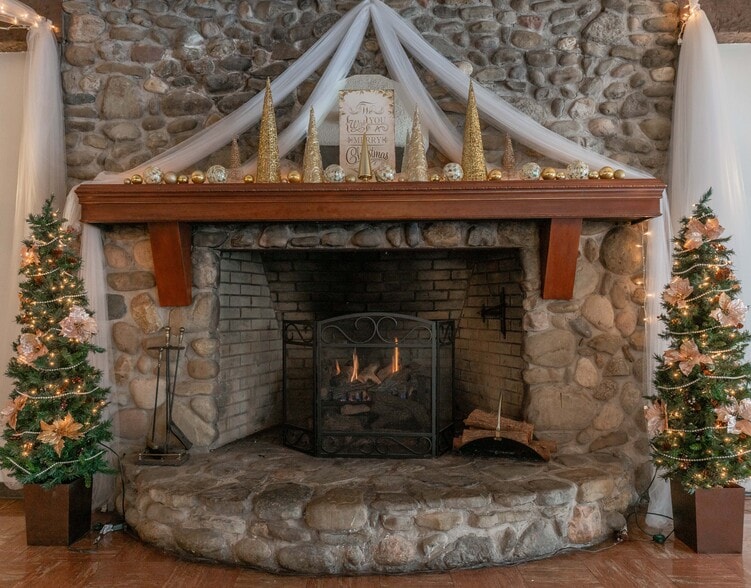 More Photos Of 271 Columbia Ave, Depew Lodge Meeting Hall For Sale